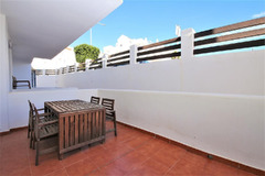 Middle Floor Apartment in Estepona