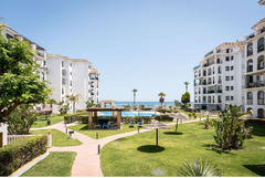 Middle Floor Apartment in La Duquesa