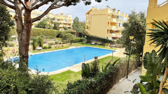 Middle Floor Apartment in Calahonda