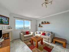 Middle Floor Apartment in Estepona