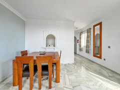 Middle Floor Apartment in Estepona