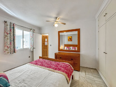 Middle Floor Apartment in Estepona