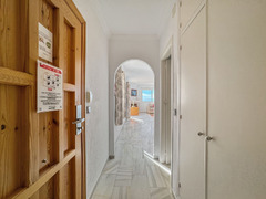 Middle Floor Apartment in Estepona