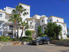 Middle Floor Apartment in Alhaurin Golf