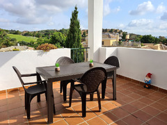 Middle Floor Apartment in Alhaurin Golf