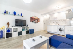 Middle Floor Apartment in Nueva Andalucía