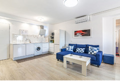 Middle Floor Apartment in Nueva Andalucía