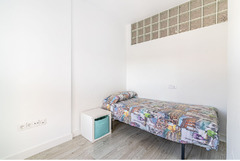 Middle Floor Apartment in Nueva Andalucía
