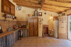 Stunning Mountain Villa with Breathtaking Views in Torremanzanas, Alicante!