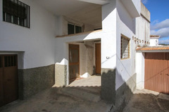 Townhouse in Casarabonela