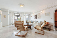 Top Floor Apartment in Las Lagunas