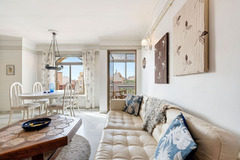 Top Floor Apartment in Las Lagunas
