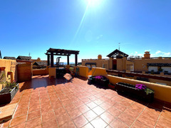 Penthouse in Casares Playa