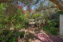 Ecological farm  with an Land  in Guaro