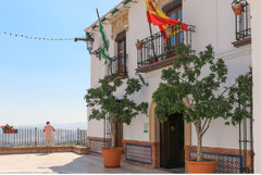 Middle Floor Apartment in Casarabonela