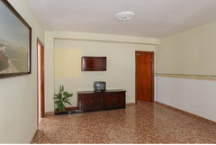 Middle Floor Apartment in Casarabonela