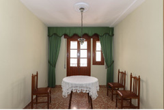 Middle Floor Apartment in Casarabonela