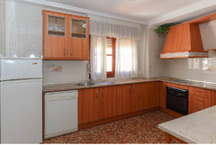 Middle Floor Apartment in Casarabonela