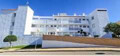 Ground Floor Apartment in Casares Playa