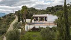 Finca - Cortijo in Tolox