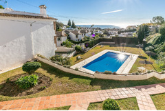 Middle Floor Apartment in La Capellania