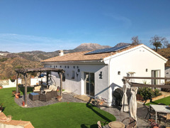 Detached Villa in Tolox