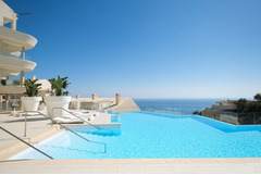 Middle Floor Apartment in Benalmadena Pueblo