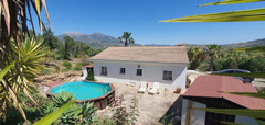 Finca - Cortijo in Tolox