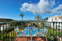 Middle Floor Apartment in Alhaurin Golf