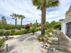 Finca - Cortijo in Coín