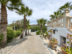 Finca - Cortijo in Coín