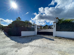 Exclusive Property with Three Charming Homes on One Plot in Coín