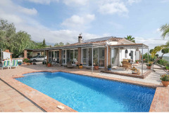 Finca - Cortijo in Tolox