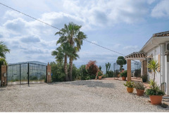 Finca - Cortijo in Tolox