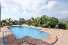 Finca - Cortijo in Tolox