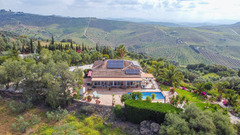 Finca - Cortijo in Tolox
