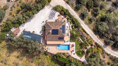 Finca - Cortijo in Tolox
