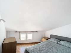 New Townhouse in the Center El Burgo
