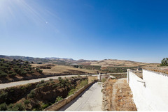 Beautiful house in Ardales for sale