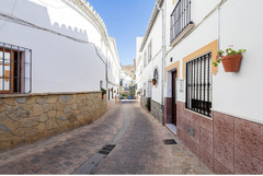 Beautiful house in Ardales for sale