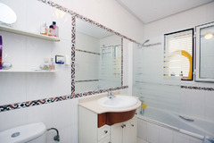 Middle Floor Apartment in Alhaurín de la Torre
