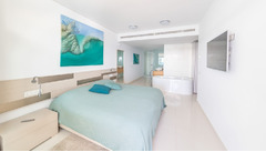 Modern contemporary style penthouse for sale in Benalmadena