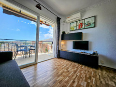 Middle Floor Studio in Torremolinos Centro