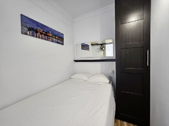 Middle Floor Studio in Torremolinos Centro