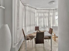 Lovely beachfront studio apartment in San Luis de Sabinillas