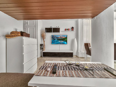 Lovely beachfront studio apartment in San Luis de Sabinillas