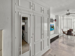 Lovely beachfront studio apartment in San Luis de Sabinillas