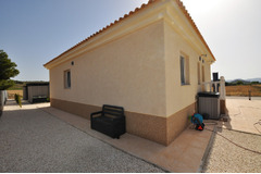 Stunning 3 Bedroom, 2 Bath Villa with Pool near Pinoso
