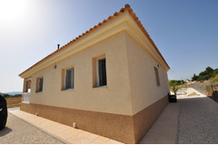 Stunning 3 Bedroom, 2 Bath Villa with Pool near Pinoso
