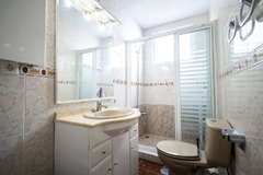 Impresionante Piso con Amplia Terraza y Vistas Panorámicas al Mar.